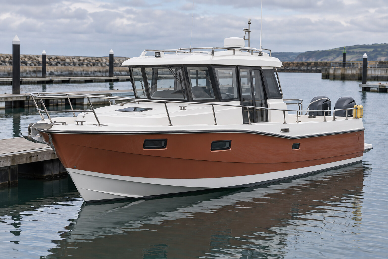 Brindle Harbour 33, Motor Boat.